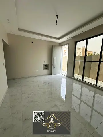 FOUR BED ROOM VILLAH AVAILABLE FOR SALE BEAUTIFULL COMMUNITY MAJLIS HALL PLUS MADEROOM