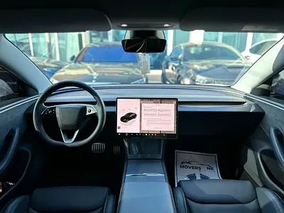 صورة 8 لـ 2024 Tesla MODEL 3