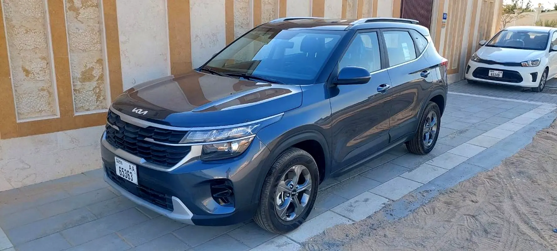 Kia Seltos 2024 — photo 1 of 3