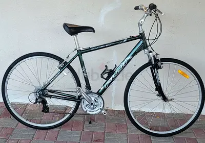 Used Fuji Brand Hybrid / Cross Town 8.0 City Bike - Good Working Condition