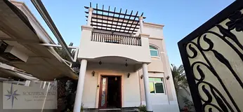 ***Hot Deal 4Bhk Duplex Villa Available in Al Hazannah Area***