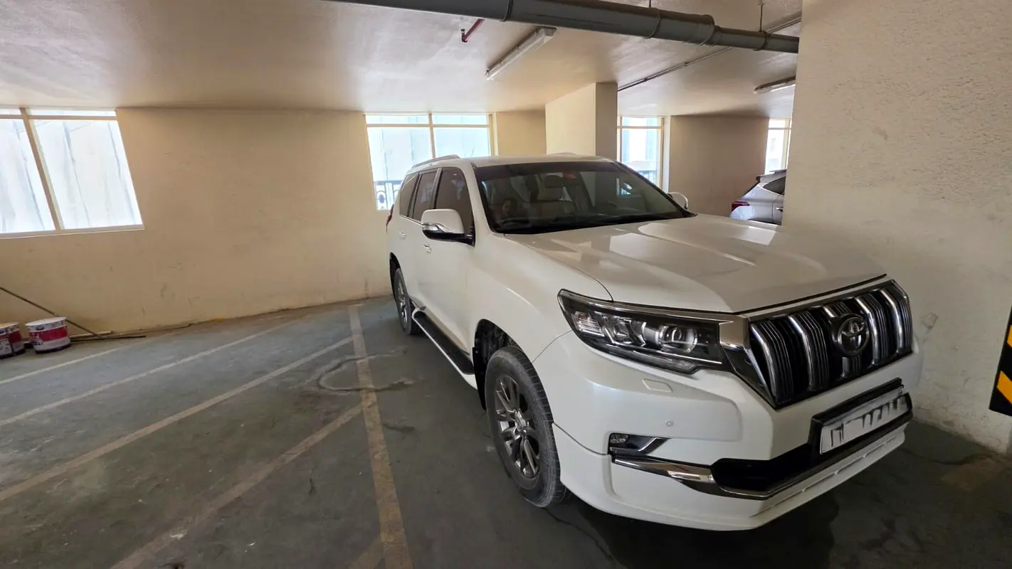 Toyota Prado 2020 — photo 1 of 8