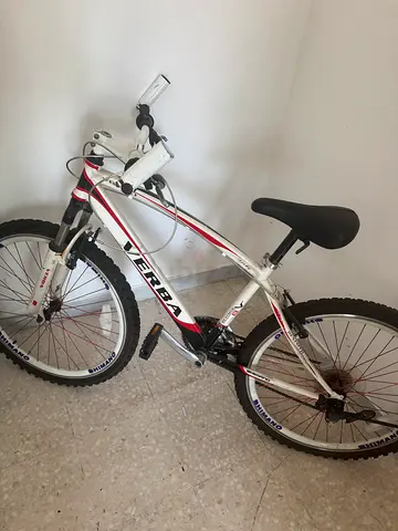Used Verba Mountain Bike - 26 Wheel, White/Red