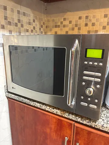 Multi function Microwave + Grill + Convection Oven - good condition - LG