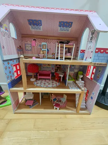 Dollhouse