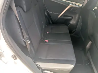 صورة 8 لـ 2018 Toyota RAV 4