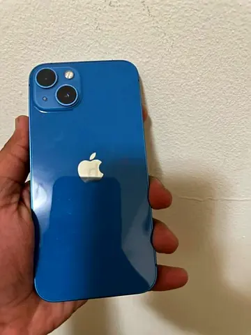 iPhone 13 128GB Excellent Condition Never Repaired