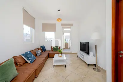 Unfurnished | Corner Unit | Storage Space | Vacant