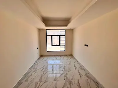 1 bedroom and living room. Very large space. Super luxury finishing. Bright and well-ventilated apartment. Central air conditioning system. Secure car
