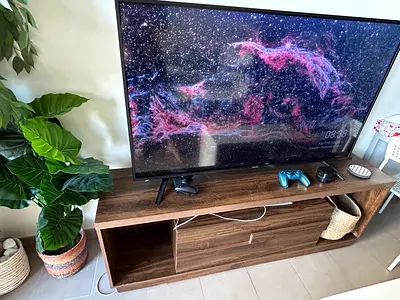 Tv unit