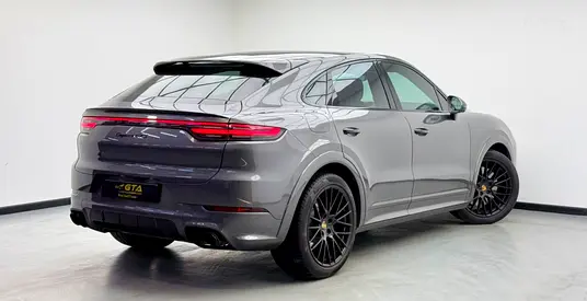 2021 Porsche CAYENNE — миниатюра 6