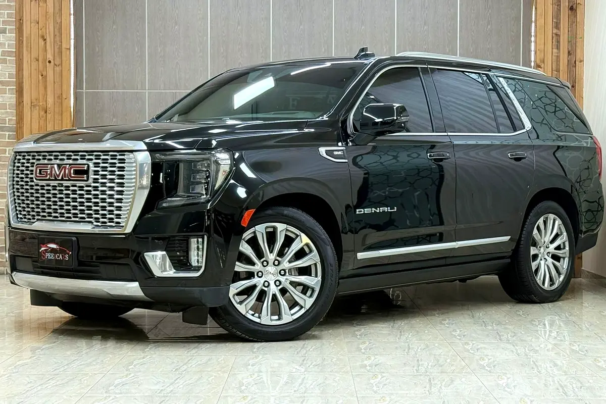 GMC Yukon 2023 — photo 1 of 20