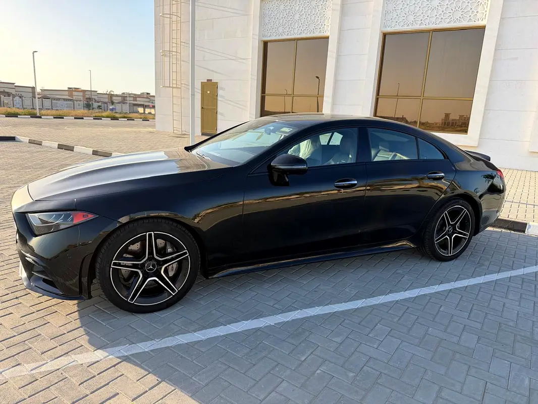 Mercedes-Benz CLS-Class 2021 — photo 1 of 4