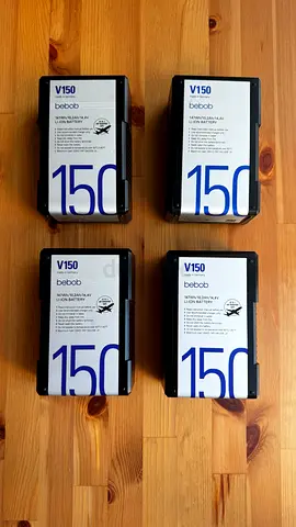 Set of 4 Bebob V150 Lithium Camera Batteries - with Bebob VAS2RL rouge charger