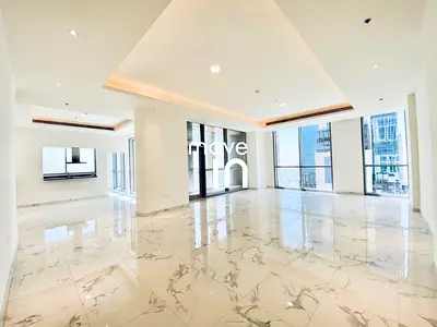 EXCLUSIVE I Sea + Canal Views I Maids I 2 Parking