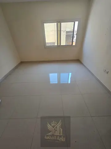 Don't miss this opportunity – two bedrooms and a living room with an excellent layout in the heart of the galaxy, close to all services and transporta