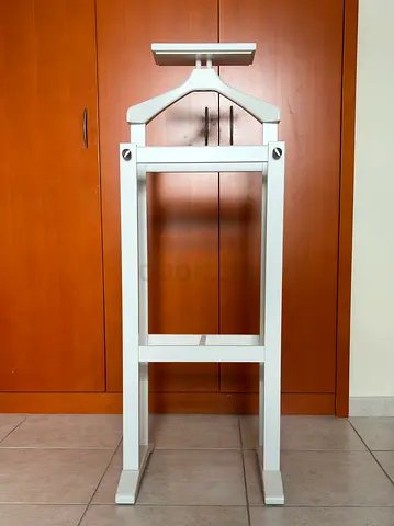 Clothing Valet Stand Rack - Excellent condition
