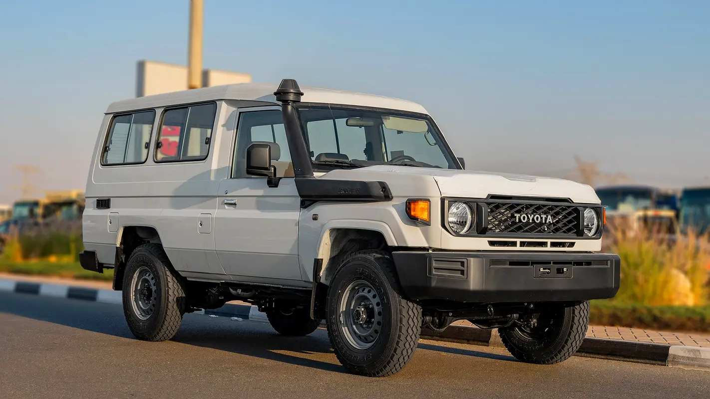 Toyota Land Cruiser 70 Series 2026 — photo 1 of 16