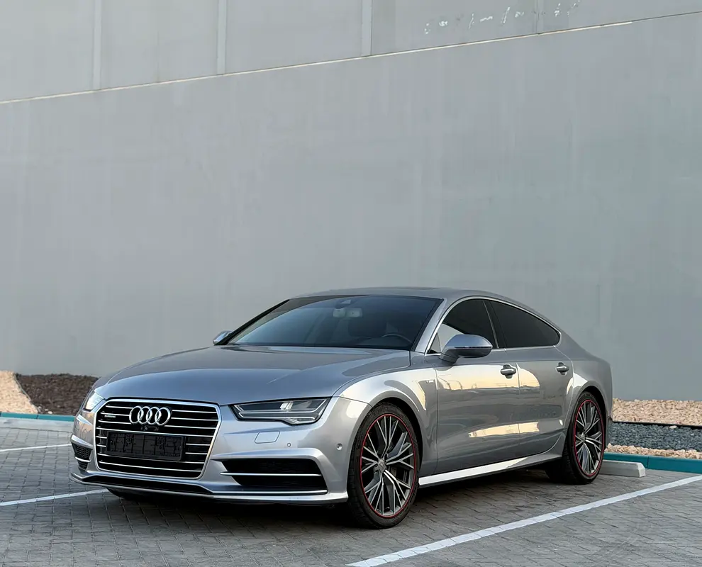 Audi A7 2016 — photo 1 of 14