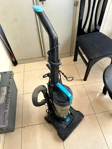 BISSELL PowerForce Helix Vacuum Cleaner–Powerful Suction, Ideal for deep cleaning