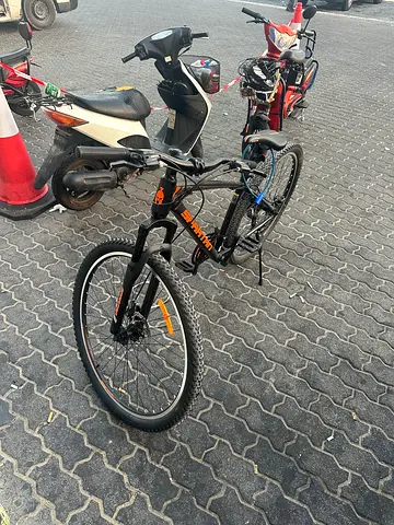 Spartan Mountain Bike in Black and Orange