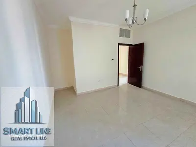 Good building Good location 2bhk with balcony 40,000 near to family park