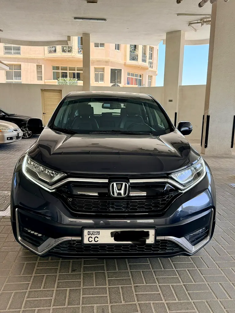 Honda CR-V 2022 — photo 1 of 7