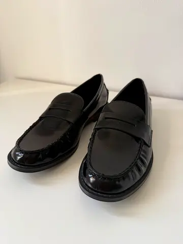 Zara Black Loafers