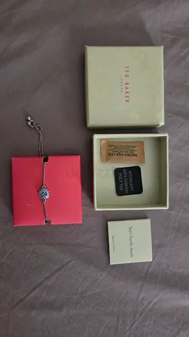 Ted Baker - Soleta Solitaire Sparkle Crystal Adjustable Bracelet (comes with original packaging)
