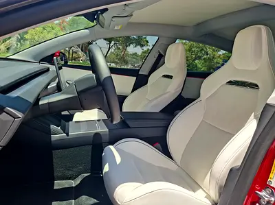 صورة مصغرة 13 لـ 2025 Tesla MODEL 3