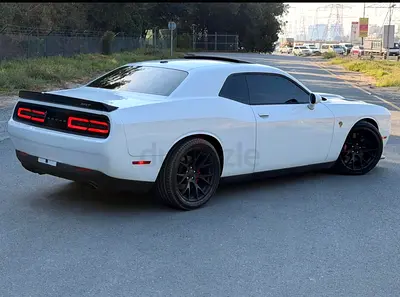Dodge Challenger SRT8 Hellcat 2016 | GCC Specs | Pristine Condition