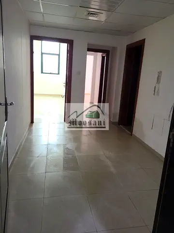 شقة واسعة مكونة من غرفة نوم واحدة + شرفة (إطلالة على البحر) + حمامين متاحة للإيجار بسعر 28,000 درهمًا إماراتيًا في أبراج الراشدية