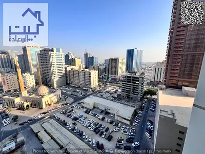 للبيع : شقه مميزه بأبراج عجمان ون بمنطقه الراشديه 3 _  مقابل المسجد مباشره _ 2 غرفه + صاله _ مع باركن للسيارات _ علي شارع الشييخ خليفه مباشره