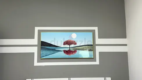 3D glass painting with stone work 
24”height 48”width(inches)
3 months old
Condition 10/10