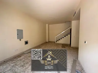 TOWNHOUSE ON INSTALLMENT, SPACIOUS 4 BHK TOWNHOUSE BASIS AVAILABLE FOR SALE IN UPTOWN