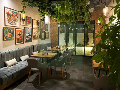 Veg Restaurant For Rent in Al Karama