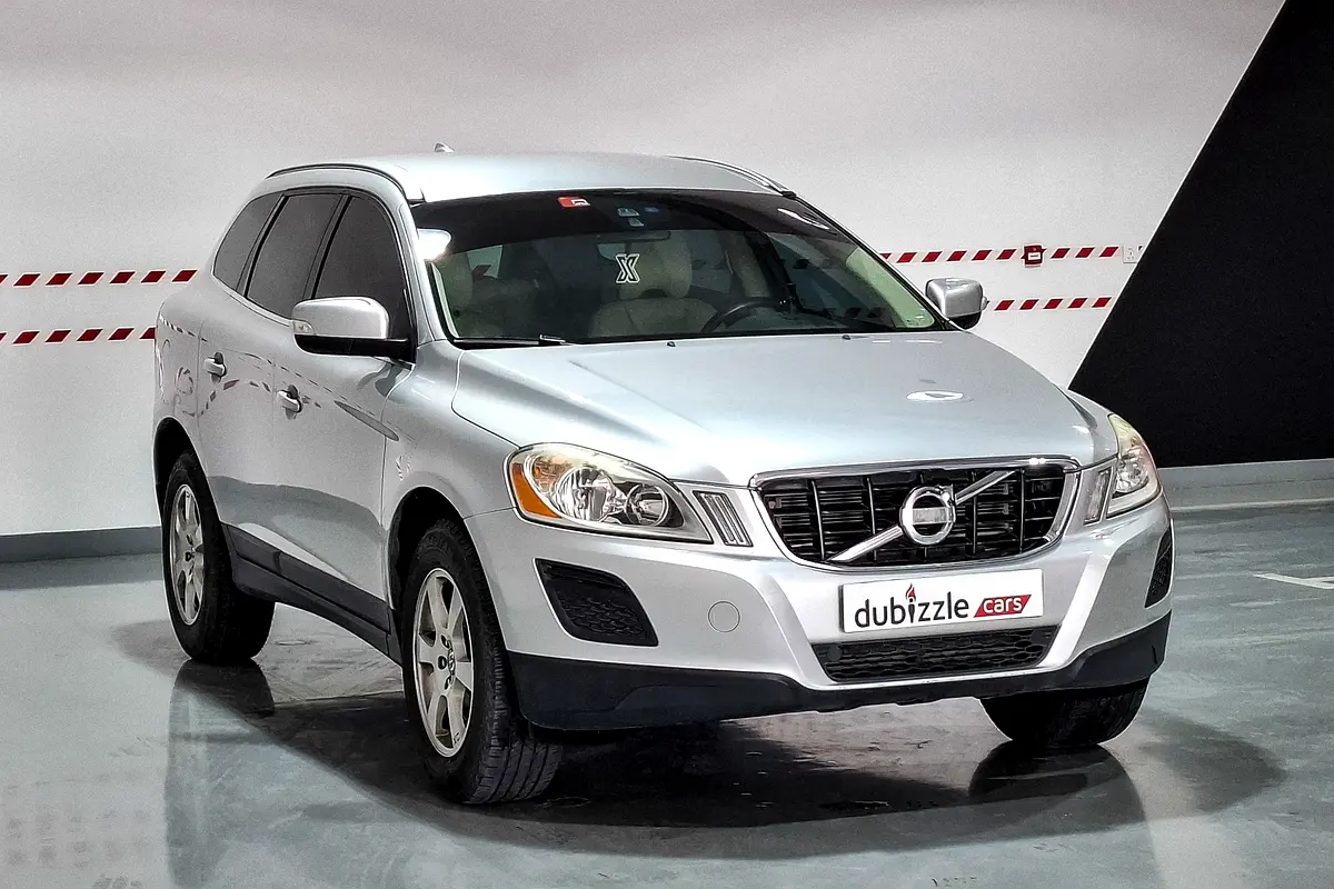 Volvo XC60 2012 — photo 1 of 13