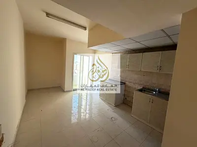 شقة مميزة,بلكونة,صيانة مجانية,مساحة واسعة,موقع مميز,سهل الوصول