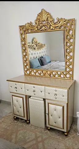 Gold Tufted Dressing Table with Ornate Mirror - Good Condition