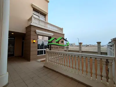 Spacious 4BR Villa Family Home Nice Community Vacant Now