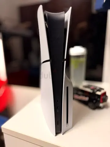 Sony PlayStation 5 Slim Disc Edition/Digital Edition