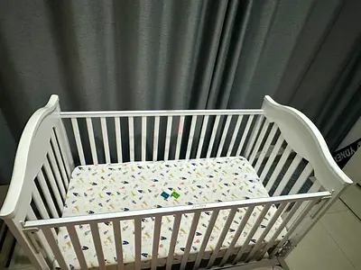 White Wooden Baby Crib with Mattress - Good Condition