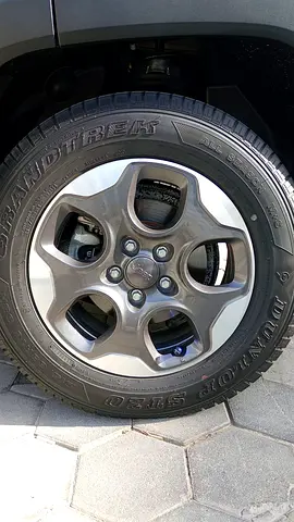 4 BRAND NEW 1 WEEK USED TAYERS FOR JEEP 2023 MODEL PRICE ONLY FOR TAYERS