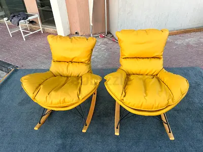 Available high quality tow chairs like brand new