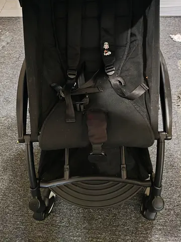 Lightweight foldable pram stroller with sun canopy - good condition - BABYZEN YOYO2 FULL BLACK