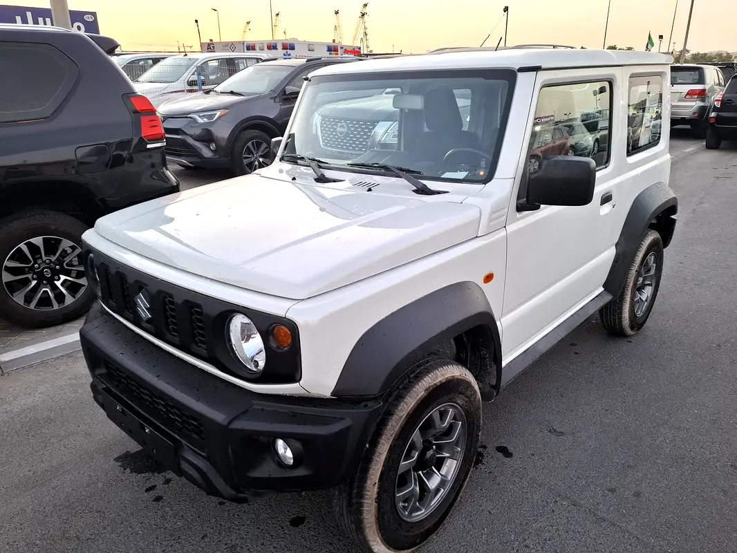 Suzuki Jimny 2026 — photo 1 of 20