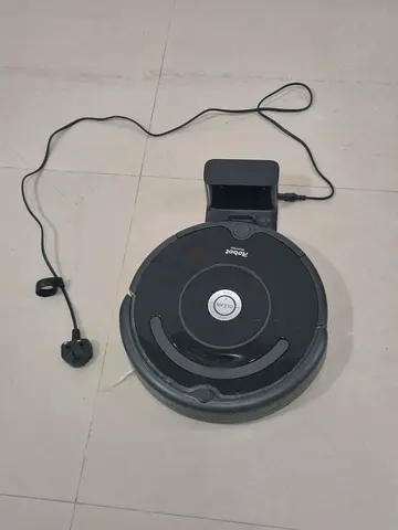 Irobot Roomba 675 robot vacuum