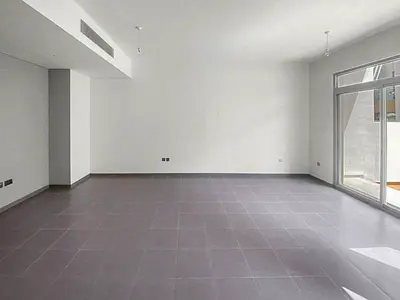 Landscape Garden | 3Bed+Maids | Vacant and Ready