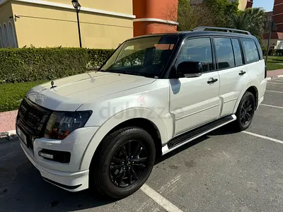 Mitsubishi Pajero Signature Edition 2020 GCC Specs