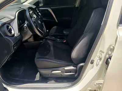 صورة 16 لـ 2018 Toyota RAV 4